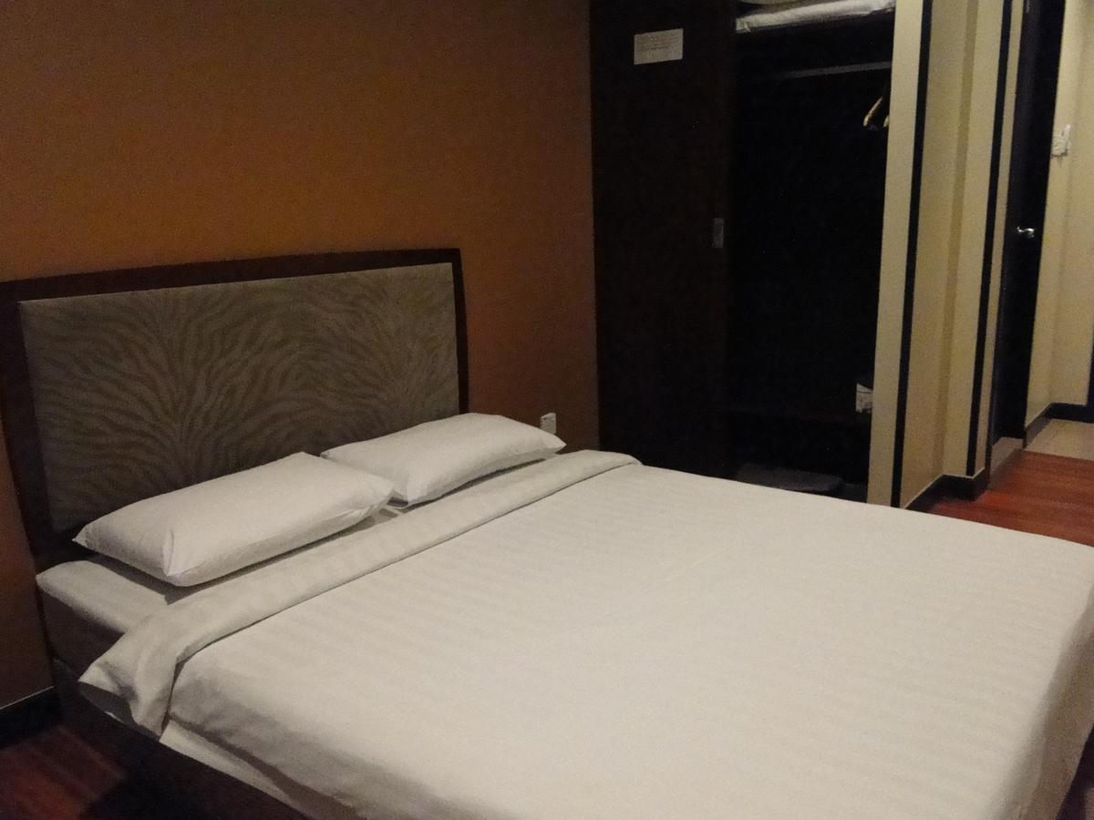 Hotel Sadong88 Kota Kinabalu Extérieur photo