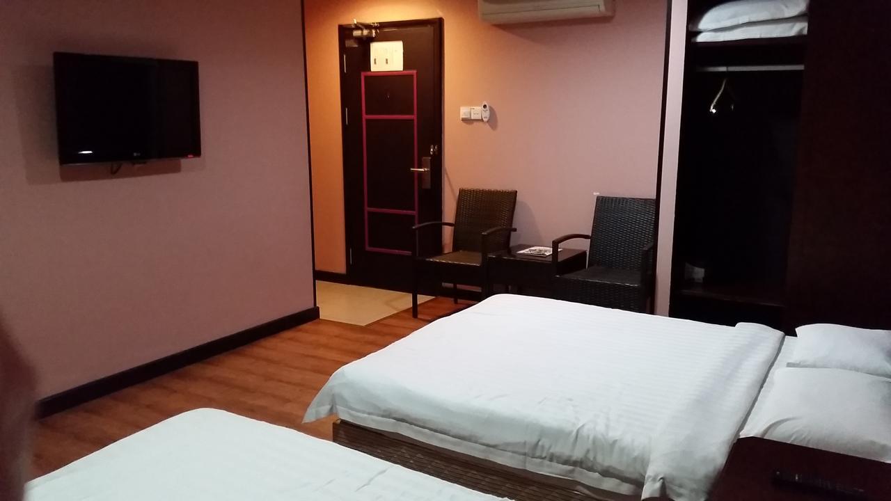Hotel Sadong88 Kota Kinabalu Extérieur photo